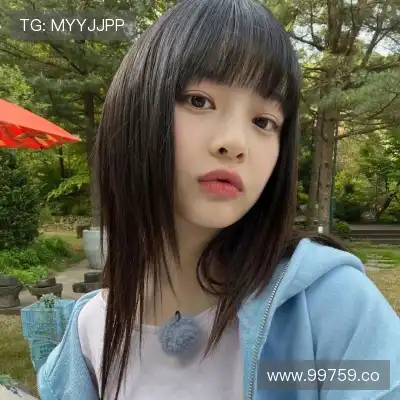 费冕靖
